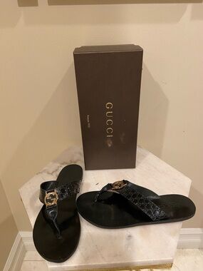 Gucci Black Quilted Logo Thong Sandals with Gold Hardware Size 38